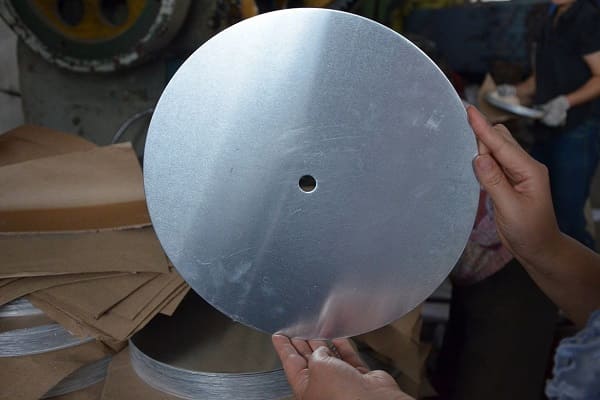Perforated aluminum circle disc 